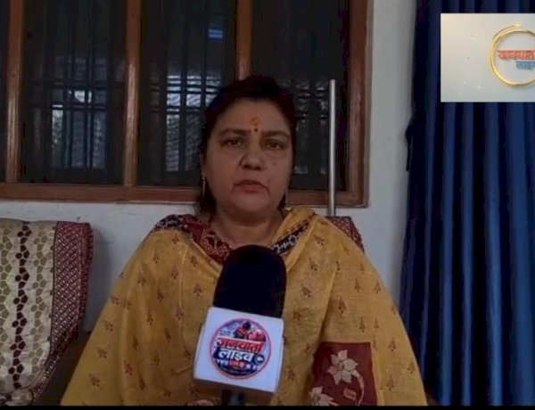 क्यारा बीईओ की अद्भुत वर्णमाला, शिक्षिका की टूटी उंगली में दिखा कदाचार, न्याय मांगना बना अवांछित इच्छा